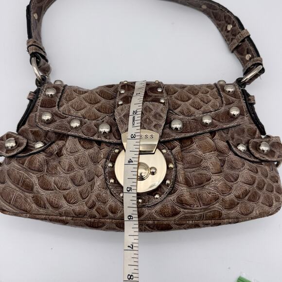 Guess Y2K Baguette Shoulder Bag Faux Patent Leather Croc Stud Purse Vintage - Picture 15 of 16